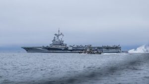 У Швеції підтвердили, що до французького авіаносця летів російський дрон