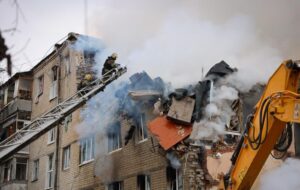 РФ вдарила по будинку в Харкові секретною ракетою