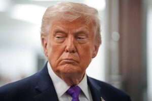 Трамп про діалог з Іраном: Хочемо, та нема з ким