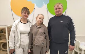 У Львові дівчинці пересадили нирку від батька та частину печінки від матері