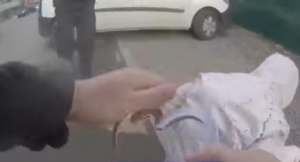 У ТРЦ Києва стався конфлікт з пістолетом та різаниною