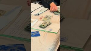 Операції на здорових руках і фіктивні довідки: 40 обшуків і викриття лікарів на Вінниччині