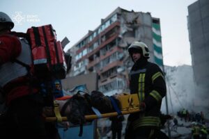 Атака РФ на Київ: багато постраждалих, є загибла