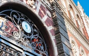 Нацбанк продав мінімум доларів за три місяці
