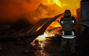 Росія вдарила по АЗС на Запоріжжі, є постраждала