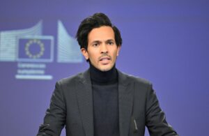 ЄС відмовився евакуювати дипломатів із Києва
