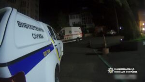 Російський дрон застряг на 11 поверсі в Одесі