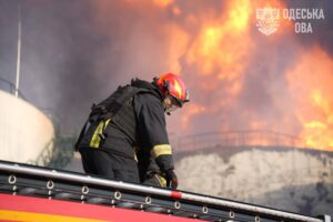 В Одесі черговий ракетний удар, є загибла і поранені
